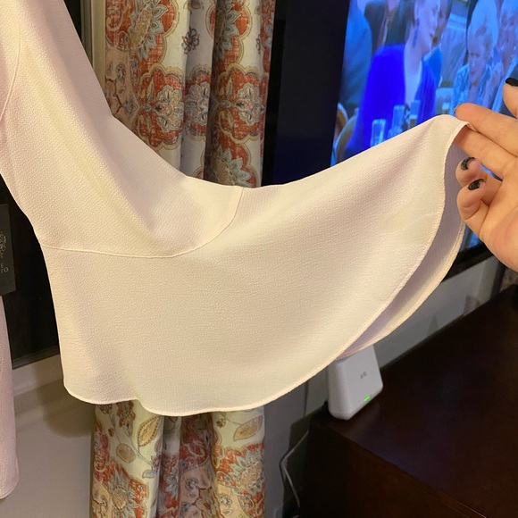 Beautiful Vince Camuto Blouse - Picture 3 of 5